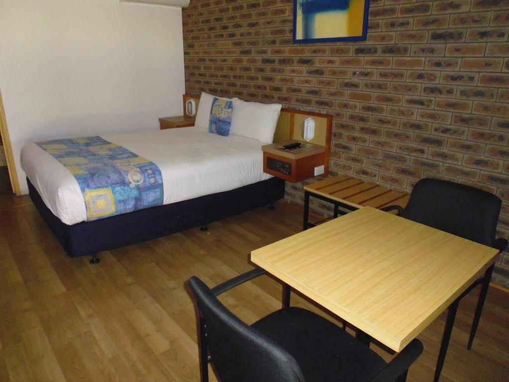 Lantern Motor Inn Mackay Dış mekan fotoğraf